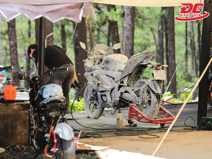 rửa xe ở Đà Lạt