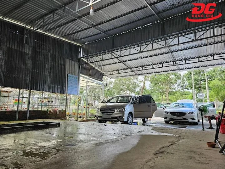 Tiệm rửa xe Hậu Giang 153