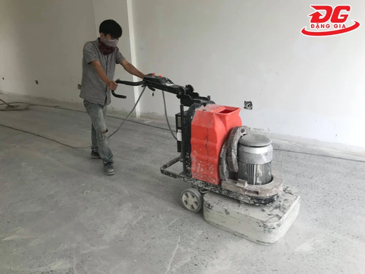 sử dụng máy mài sàn Karva