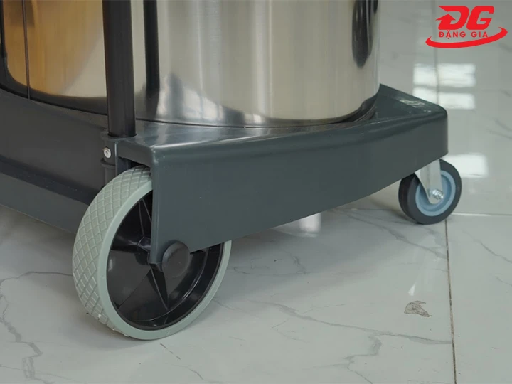 bánh xe máy hút bụi công nghiệp 3600w