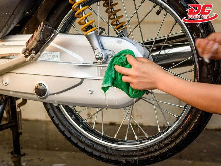 Lợi Rửa Xe Bọt Tuyết