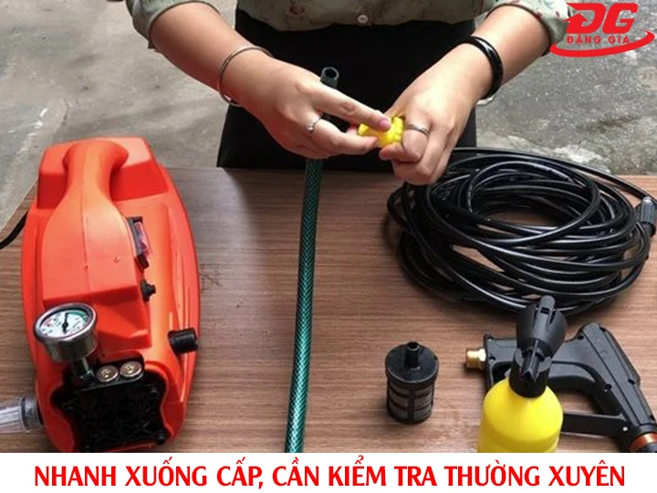 nhanh xuống cấp, cần kiểm tra thường xuyên