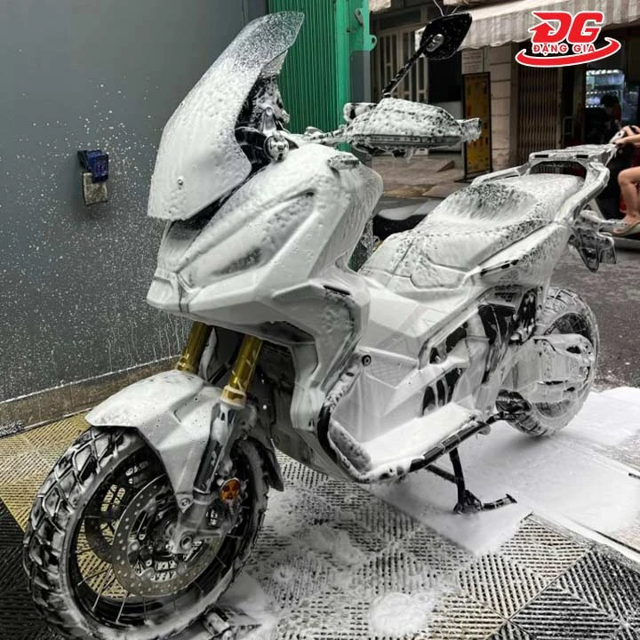 Tiệm rửa xe 68 Wash