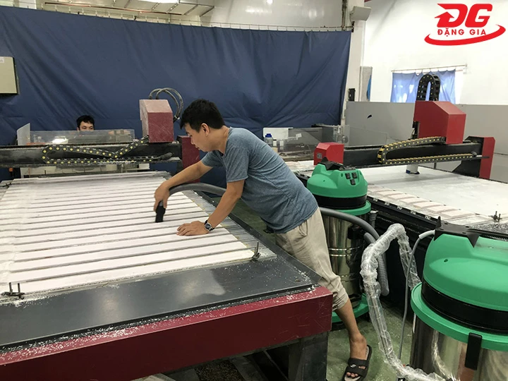 lưu ý khi dùng máy hút bụi công nghiệp 3 motor