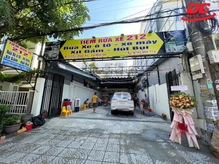 Tiệm rửa xe Hội An 212