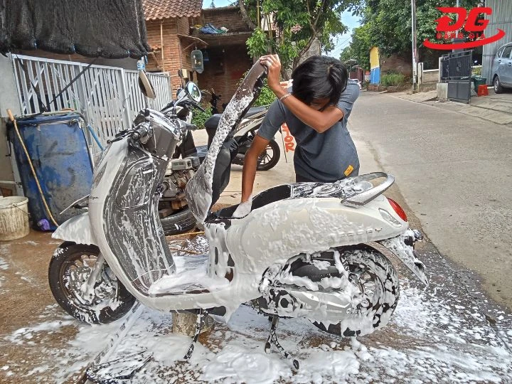 Tiệm rửa xe Hội An Tiến Dũng