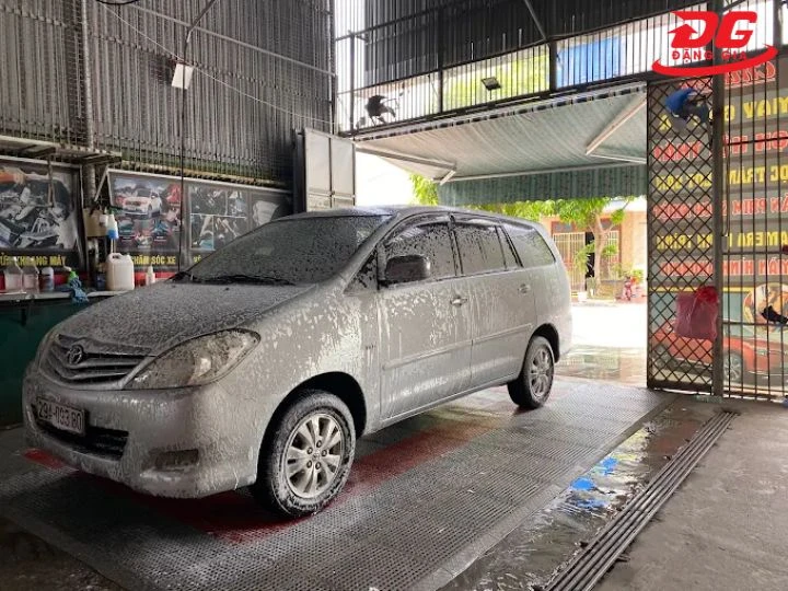 Tiệm rửa xe Thái Bình Công Lực