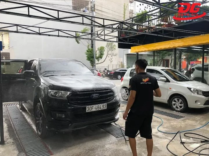 Tiệm rửa xe Thái Bình Phạm Tình