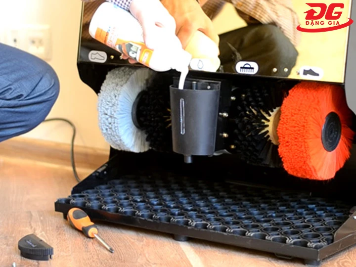 bảo dưỡng máy đánh giày Silroad