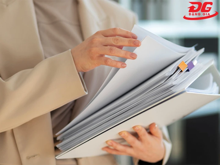 chuẩn bị các chứng từ thủ tục nhập khẩu