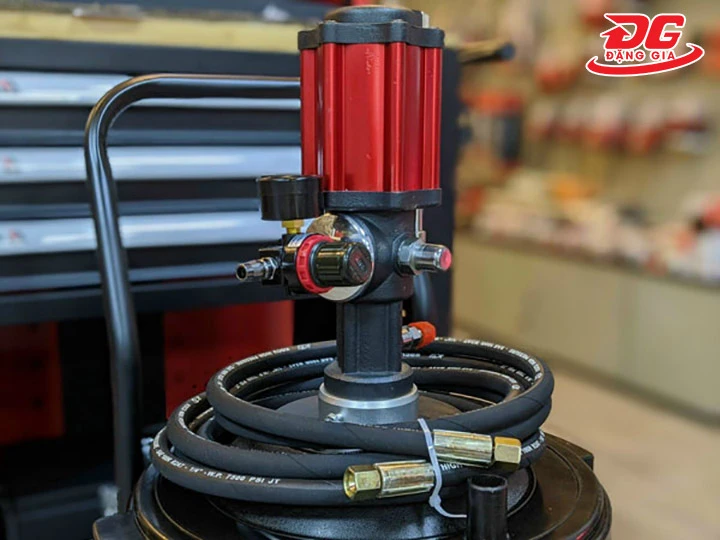 đầu nén của máy bơm mỡ khí nén Kocu GZ-200