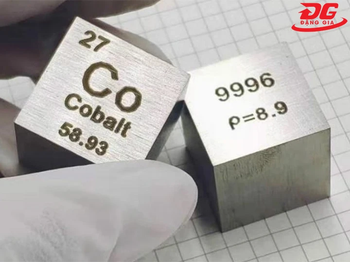 kim loại cứng nhất Cobalt (Co)
