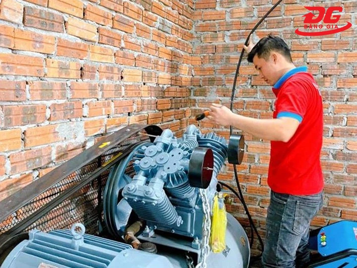 Lưu ý vận hành & bảo trì đầu nén khí chuẩn xịn