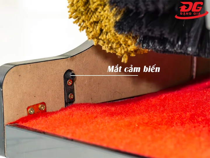 mắt thần cảm biến tự động