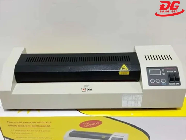Máy ép Plastic BOSSER 330LED