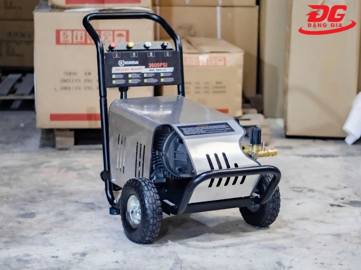 Máy rửa xe cảm ứng từ Kumisai 20M36-7.5T4