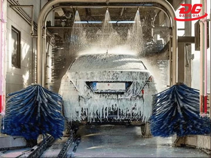 Bảng giá rửa xe ô tô công nghệ cao