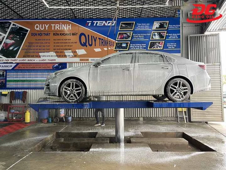 rửa xe oto theo kích thước xe