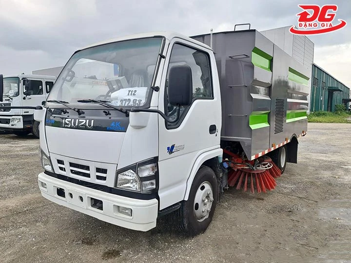 Xe dọn đường phố Isuzu 5 khối