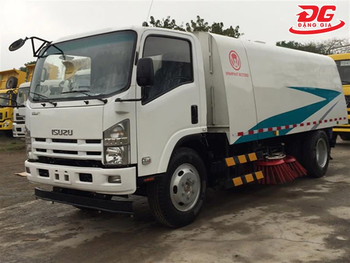 Xe quét đường Isuzu loại 8 khối