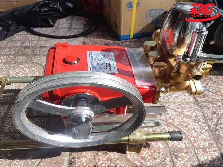 máy rửa xe Đài Loan chính hãng