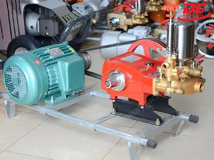 Máy xịt rửa xe Đài Loan HL80