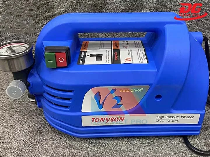 Máy rửa xe mini Đài Loan