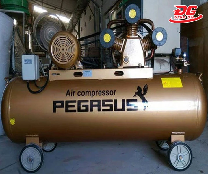 Máy nén khí dây đai Pegasus TM-W-0.36/12.5-180L
