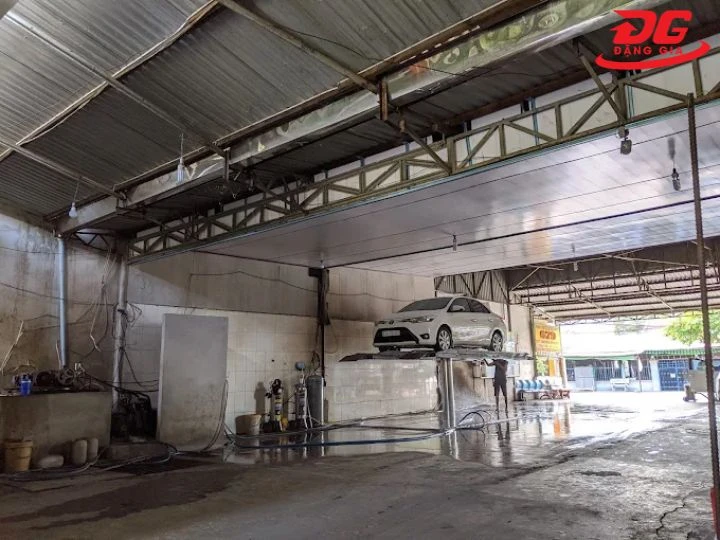 Tiệm rửa xe Vĩnh Long 679