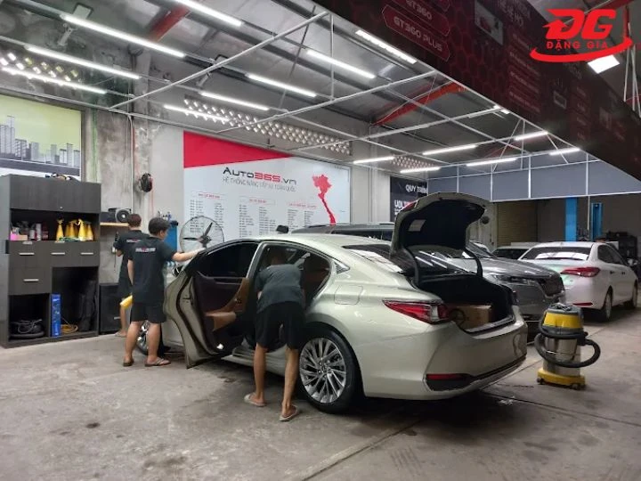 Tiệm rửa xe Vĩnh Long Auto365