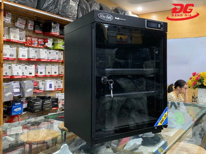 sử dụng Tủ chống ẩm Dry-Cabi DHC 040 (40 lít)