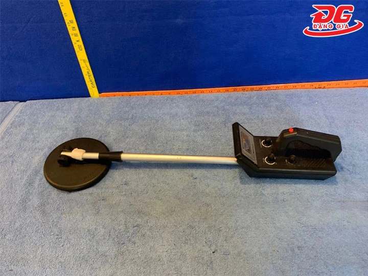 Máy dò kim loại dưới lòng đất MD3005