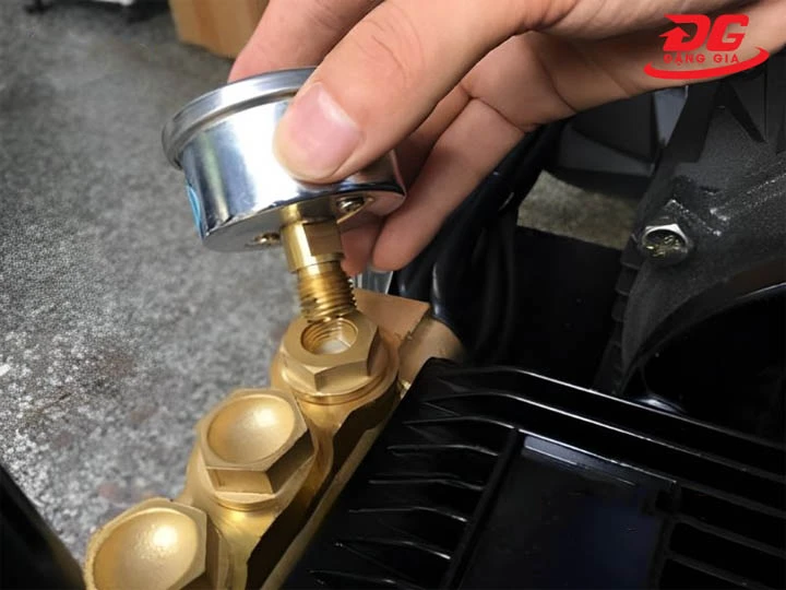 lắp đặt Máy rửa xe cao áp V-JET 350/15