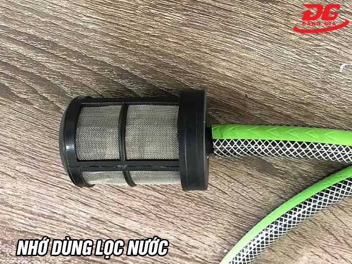 Dùng lọc nước cho máy rửa xe motor rời