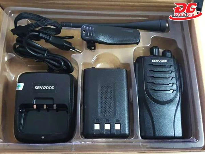 Bộ đàm cầm tay Kenwood TK-318