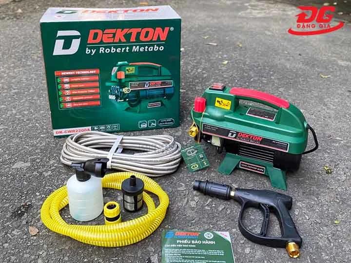 Máy rửa xe Dekton 2200W