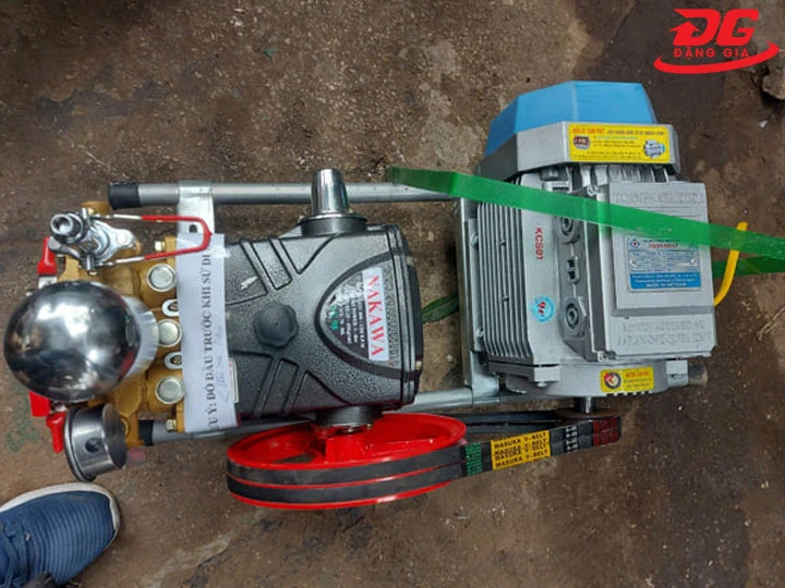 Máy rửa xe motor rời Nakawa 3250