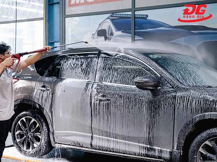 Bảng giá rửa xe quận 1