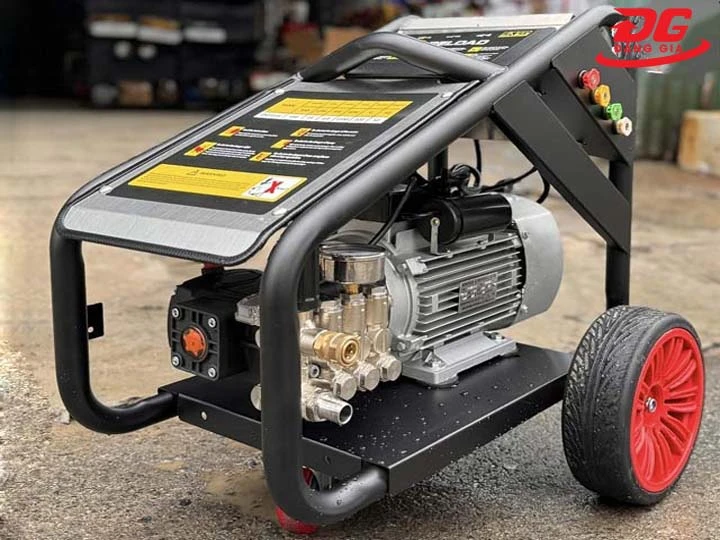 Máy rửa xe Reaload 1515