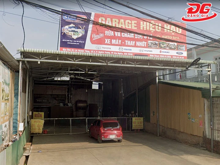 Rửa xe Hiệu Hậu