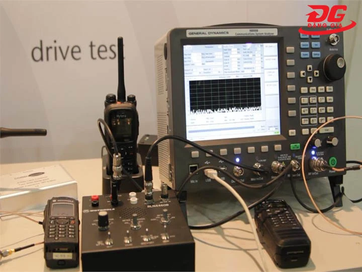 hướng dẫn cách cài tần số bộ đàm