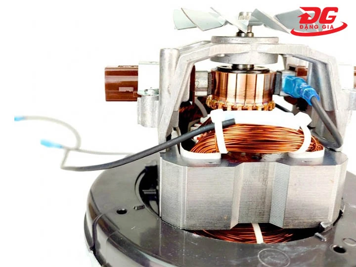 Máy hút bụi Typhoon KS-M572 bền