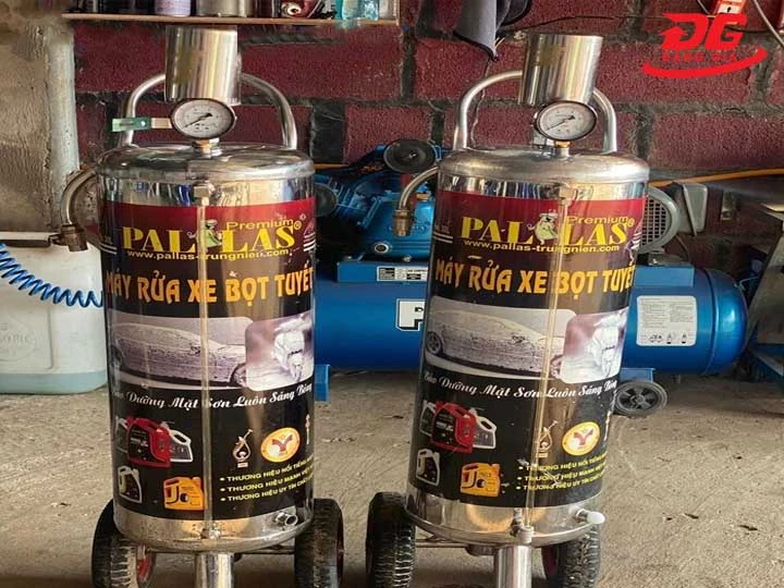 bình bọt tuyết brand lớn