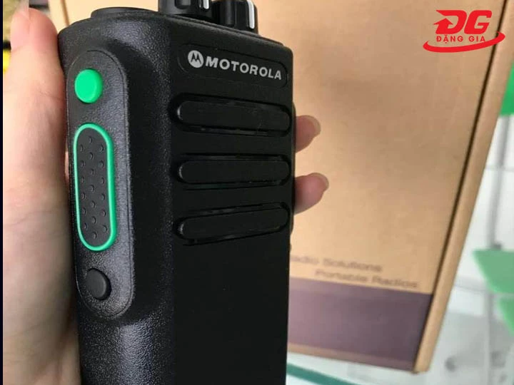 Bộ đàm Motorola CP 8600 Plus nhỏ gọn