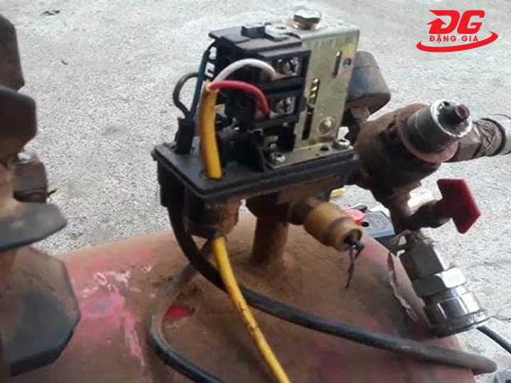 Bộ phận rơ le gặp sự cố