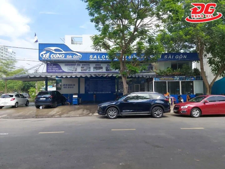 Xế Cưng Sài Gòn