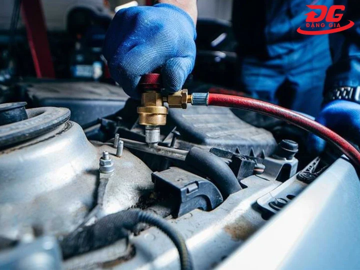 máy nén khí ô tô công suất ổn định
