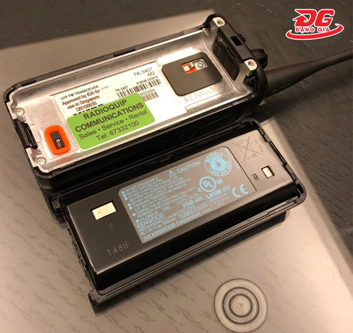 pin của Kenwood TK2407