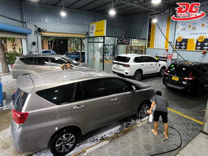 Rửa xe TripleZ Detailing