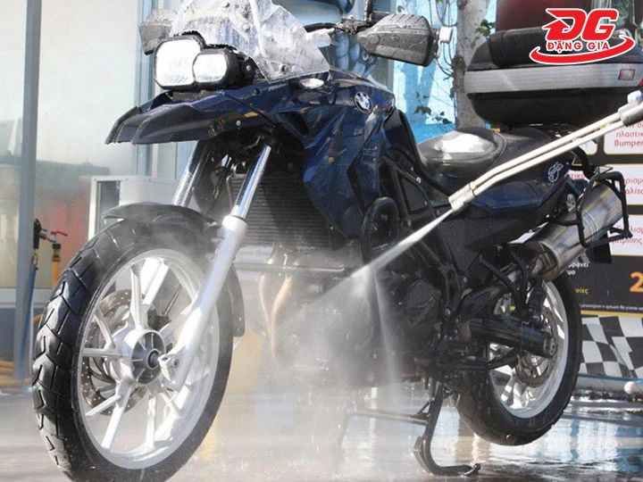 Trung tâm chăm sóc xe 3S Car